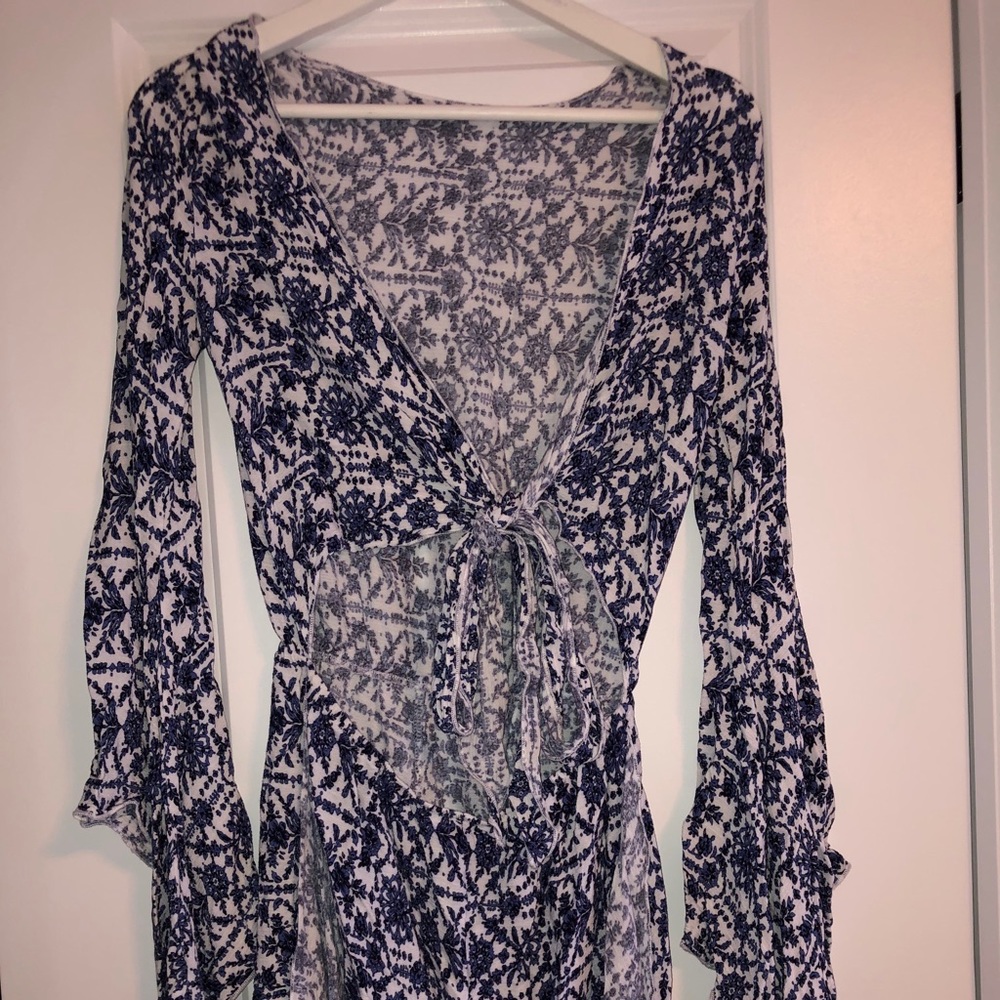 Romper - Picture 1 of 3